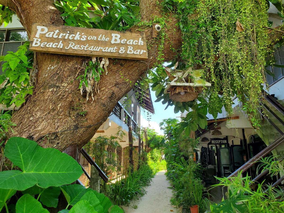 Patrick'S On The Beach Resort Хенераль-Луна Екстер'єр фото