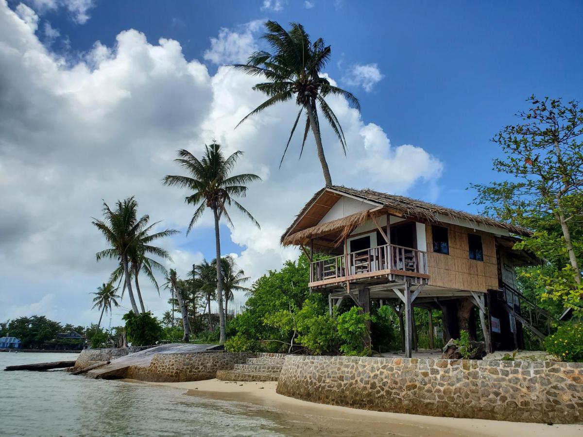 Patrick'S On The Beach Resort Хенераль-Луна Екстер'єр фото