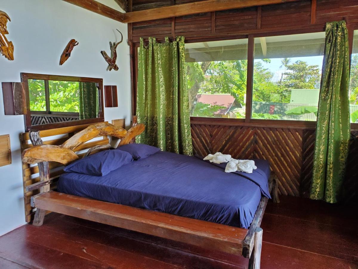 Patrick'S On The Beach Resort Хенераль-Луна Екстер'єр фото