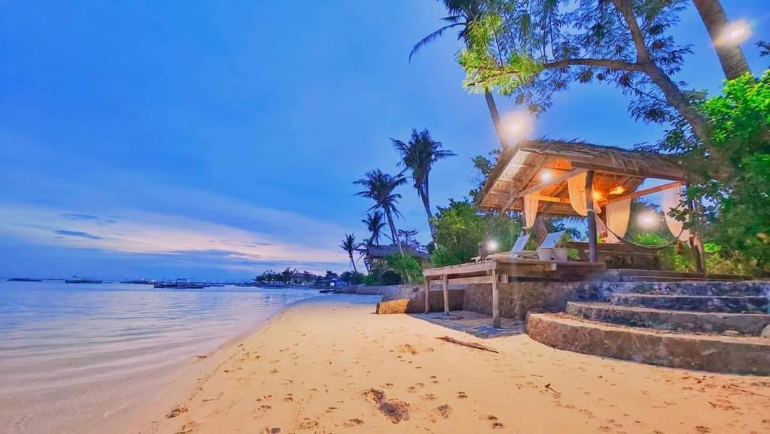 Patrick'S On The Beach Resort Хенераль-Луна Екстер'єр фото